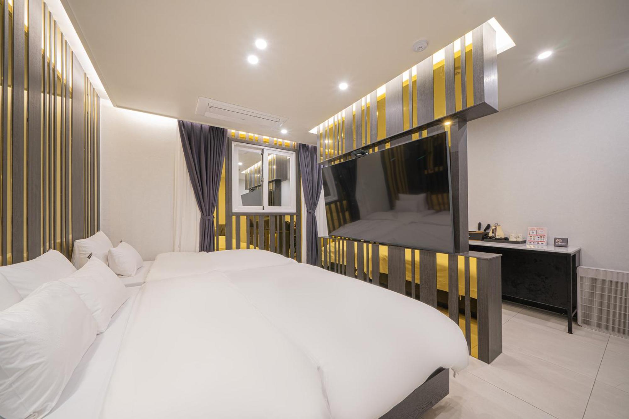 Brown Dot Hotel Sinan 光州 外观 照片