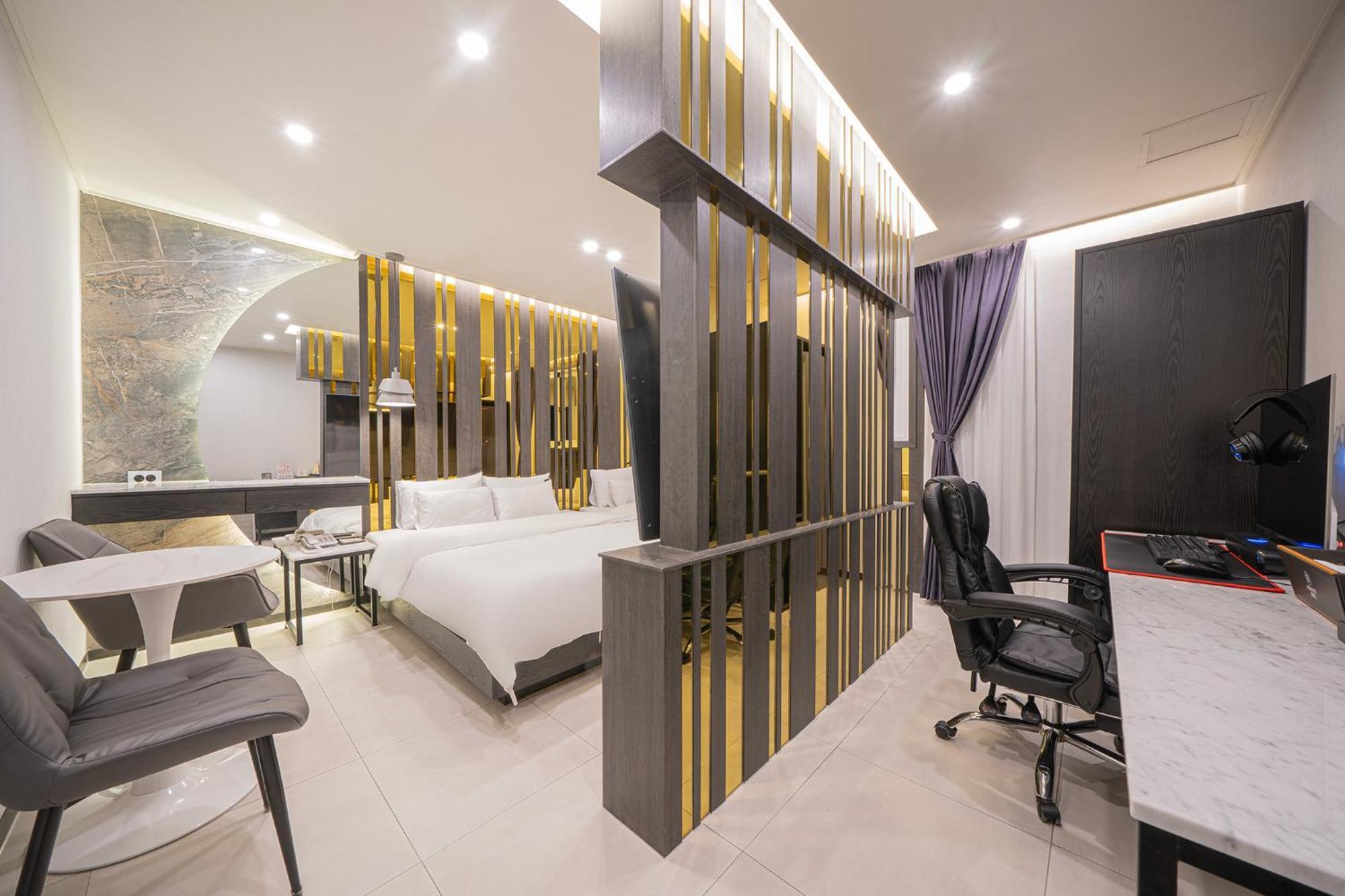 Brown Dot Hotel Sinan 光州 外观 照片